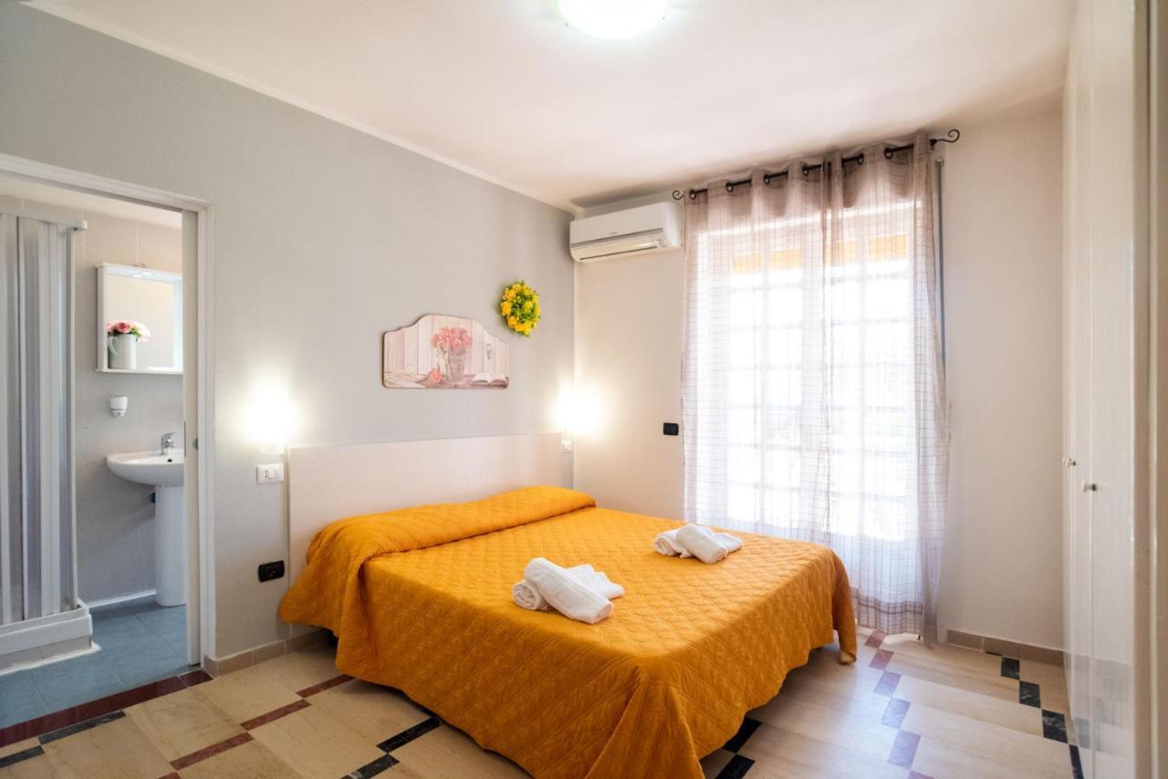 Solaris Paestum Hotel Exterior photo